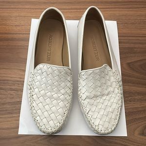 Robert Zur. Petra white woven loafer. Size 9